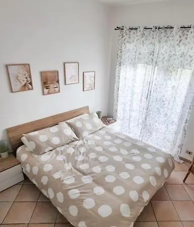 Alloggio Turistico Per Famiglie Διαμέρισμα *