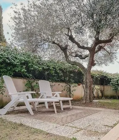 Alloggio Turistico Per Famiglie Διαμέρισμα *