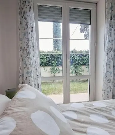 Apartment Alloggio Turistico Per Famiglie *